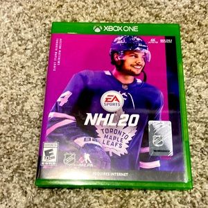 Xbox one, NHL 20, excellent condition